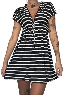 Y2KBlack & White Striped Hooded babydoll Dress